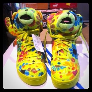 NIB Jeremy Scott x Adidas Bear